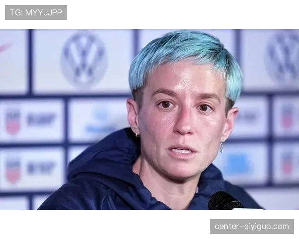 梅根·拉皮诺竟然也有迷糊时刻？球场女王变家里那个忘带钥匙的她！