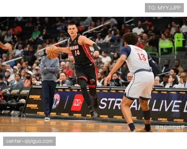 希罗无球跑位牵制内线提升外线威胁比上季更明显