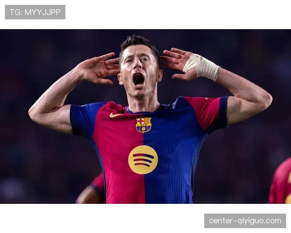 莱万嘴上不喊累 身价却飙成奢侈品标签了？