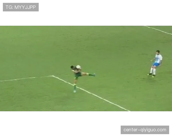 禁区拉拽是否一定判点球？规则如何界定“可判罚犯规”