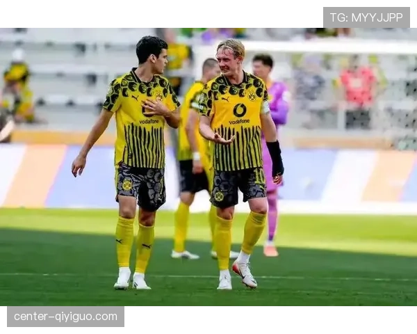 多特蒙德争冠关键阶段掉链子，球队稳定性面临考验，对赛季走势形成制约